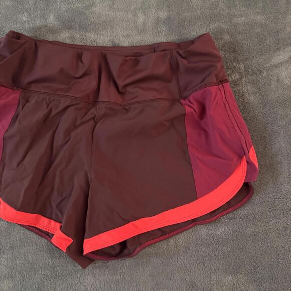 Athleta Running Free Shorts 3.5" in Burgundy Red Colorblock - Size M - Picture 4 of 6